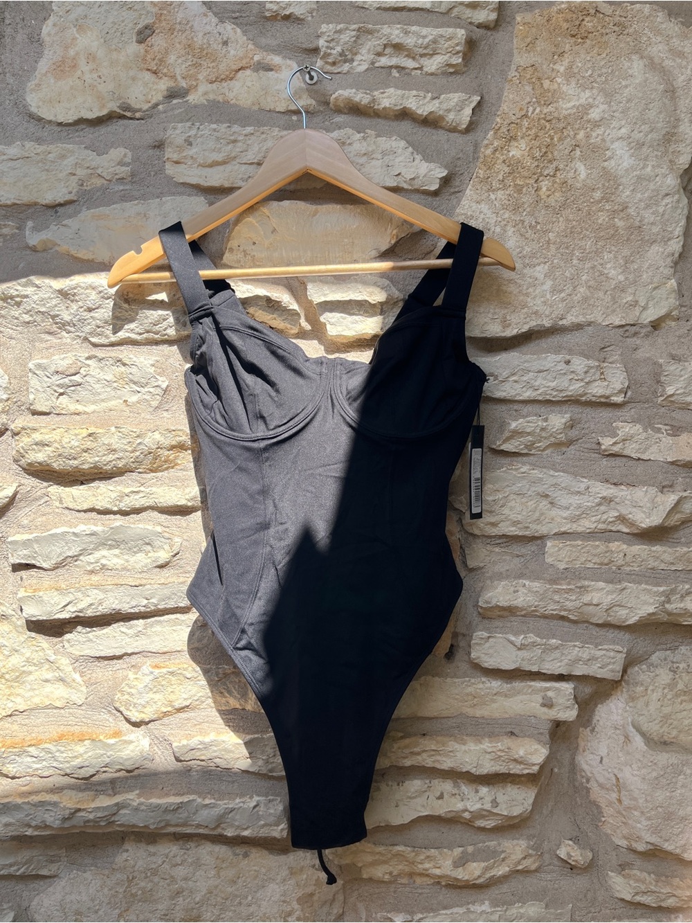 NWT TA3 TA3SWIM Lifty Swimsuit | Large | Cup B/C Hi Cut, Short Torso